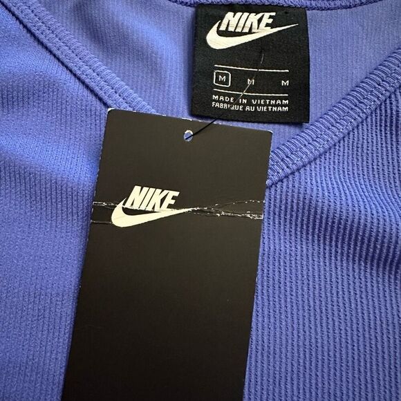 New! Nike Air Blue Sports Halter Sz M - Picture 2 of 3